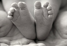 Papa desafia casais a terem filhos