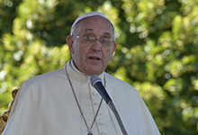 Papa desafia jovens a resistir a cultura da superficialidade
