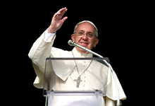Papa assinala Dia Internacional da Mulher