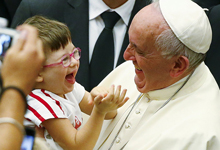 Papa sai em defesa das famílias, chave do «futuro» da humanidade