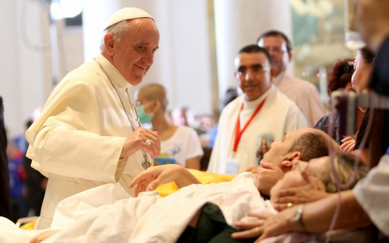 Papa realça a «dignidade inalienável» neste Dia Mundial do Doente